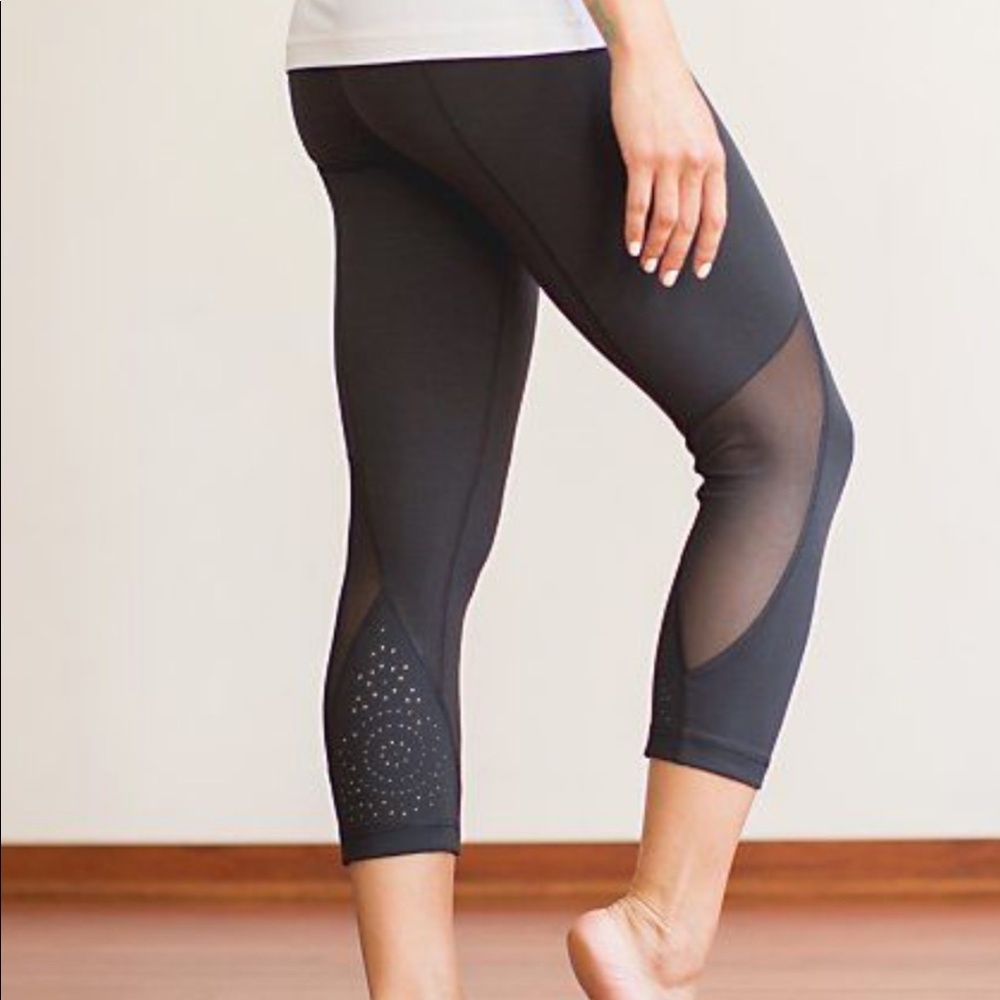 Laser Cut Cropped Wunder Unders